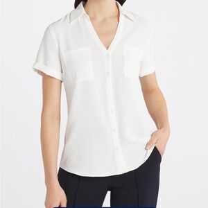 FORTUNE + IVY
Luna Airette Button Down Two Pocket Shirt - S